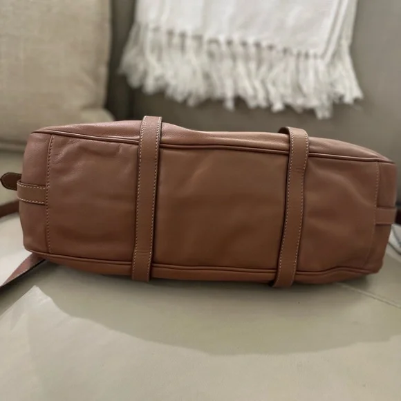 Prada Tan Leather Bag with Gold Details - Picture 10 of 12